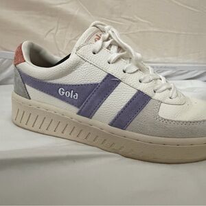Gola Womens Sneakers in White and Lavender. Size 7.